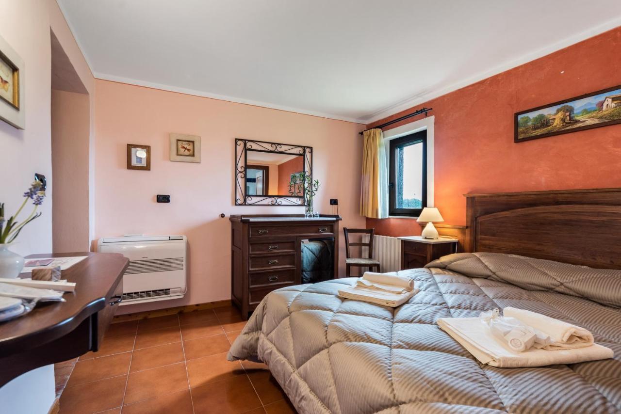 Castiglione In Teverina Casale Dei Gelsi Bed & Breakfast エクステリア 写真